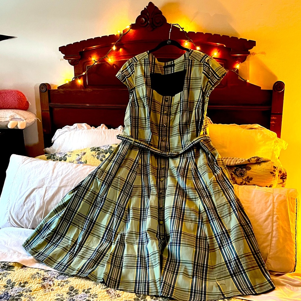 eShakti Squareneck Covered Button Shirtdress 22W